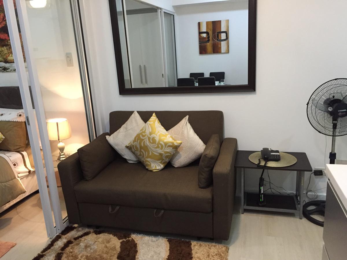 Paranaque City Azure Urban Resort Res. מראה חיצוני תמונה