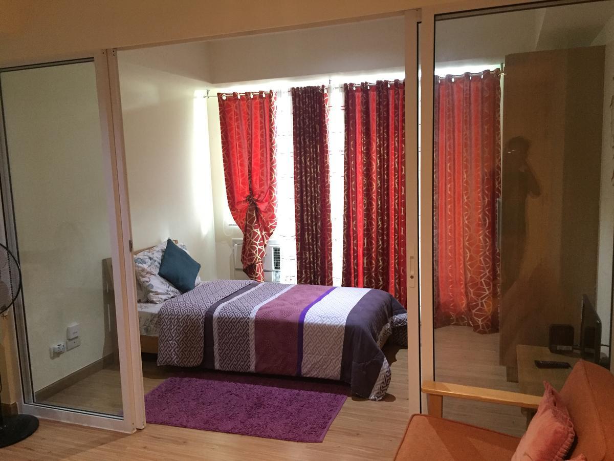 Paranaque City Azure Urban Resort Res. מראה חיצוני תמונה