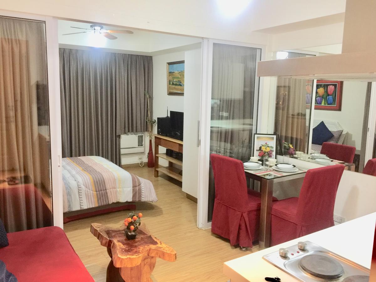 Paranaque City Azure Urban Resort Res. מראה חיצוני תמונה