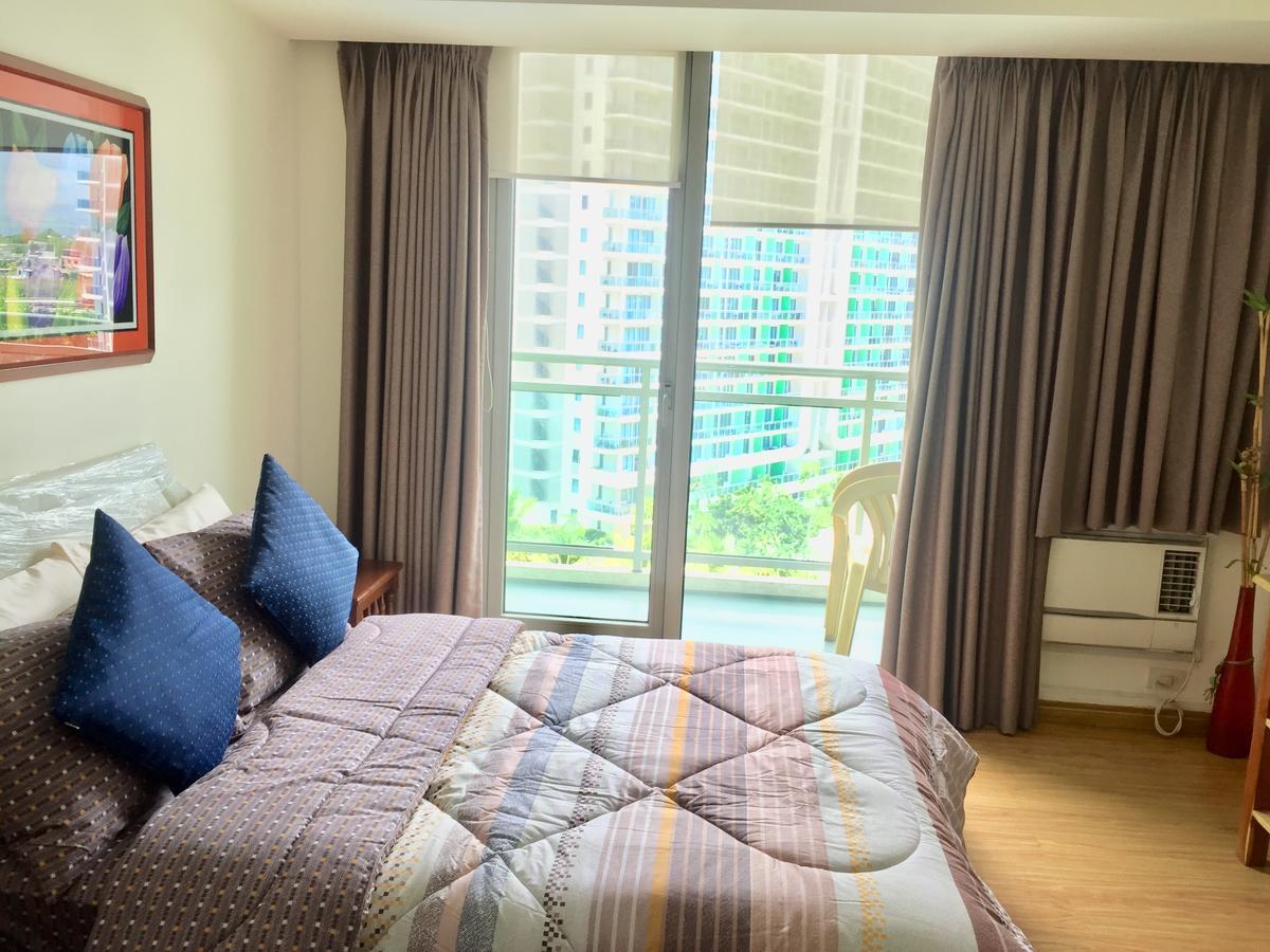 Paranaque City Azure Urban Resort Res. מראה חיצוני תמונה
