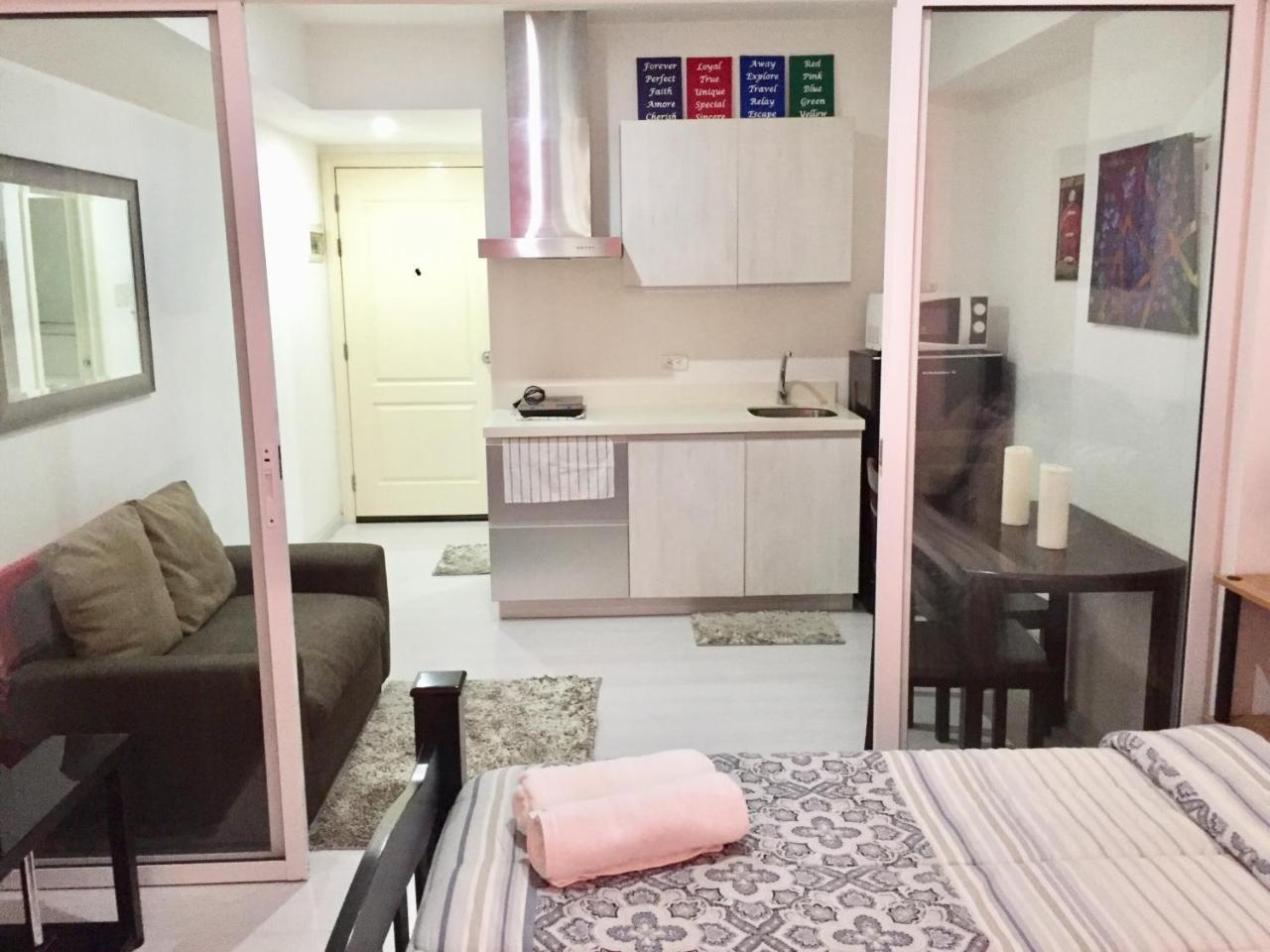 Paranaque City Azure Urban Resort Res. מראה חיצוני תמונה